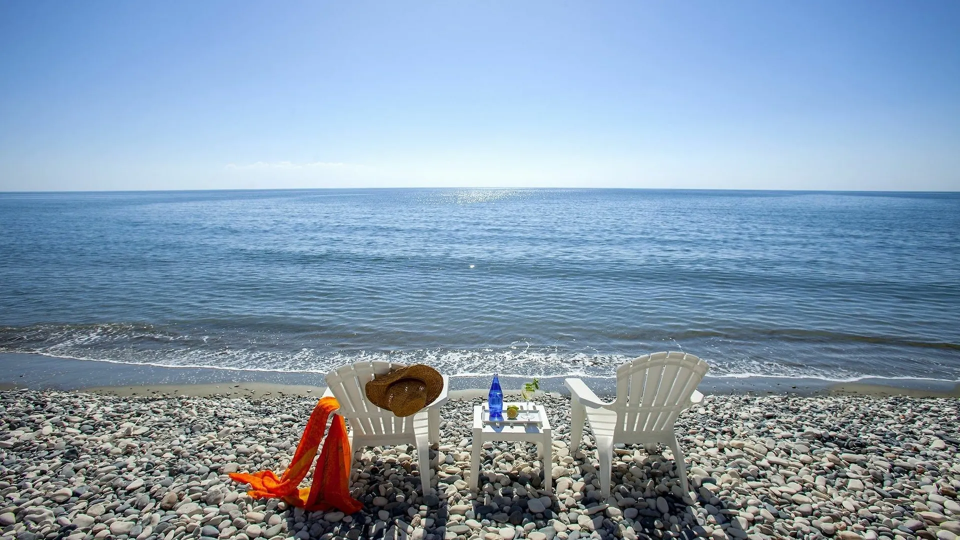 Sunset Beachfront Villa Meneou Λάρνακα 0*,
